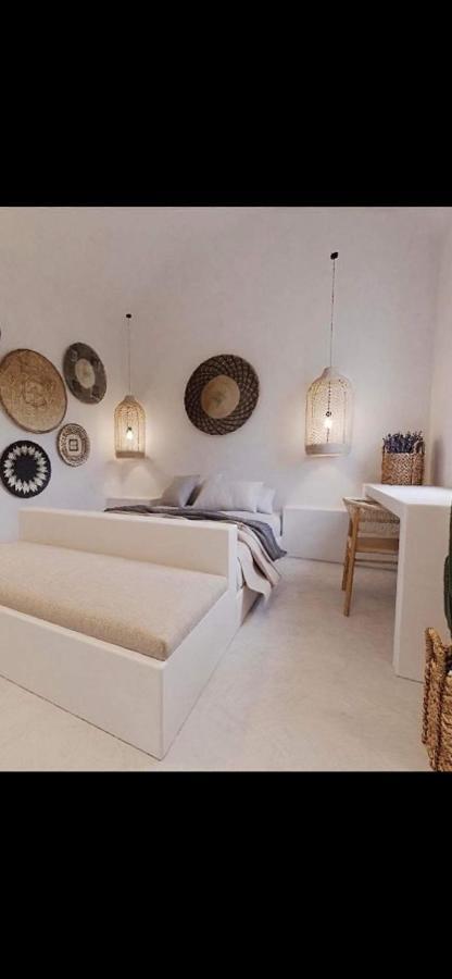 Pýrgos Lejardin Suites Santorini מראה חיצוני תמונה