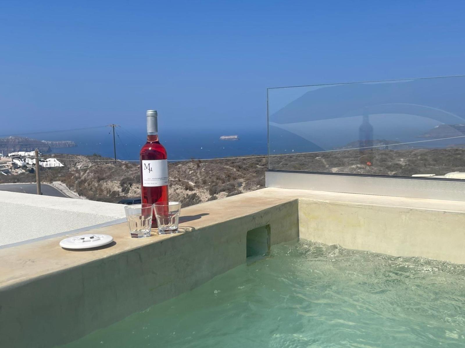 Pýrgos Lejardin Suites Santorini מראה חיצוני תמונה